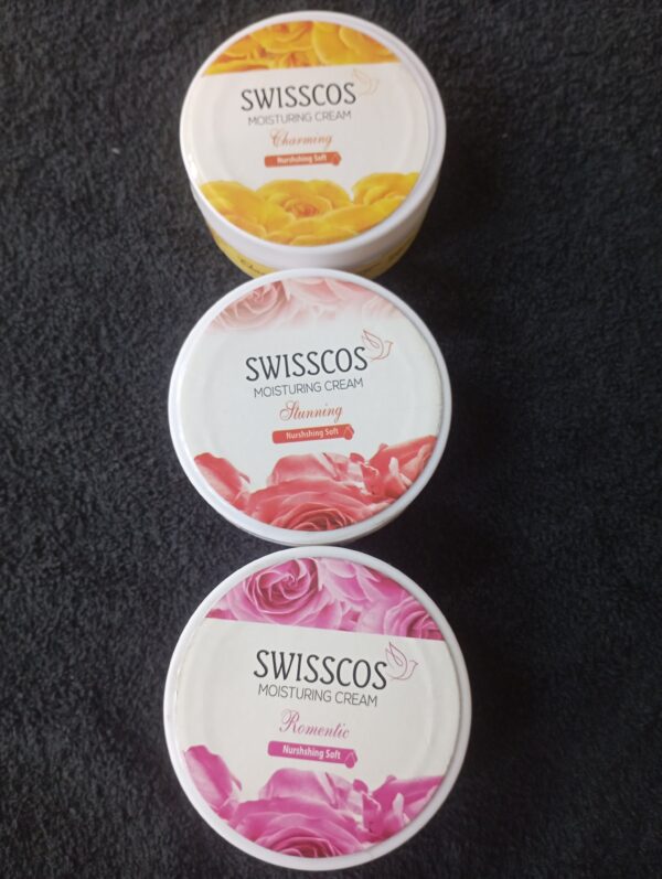SWISSCOS MOISTURNING CREAM